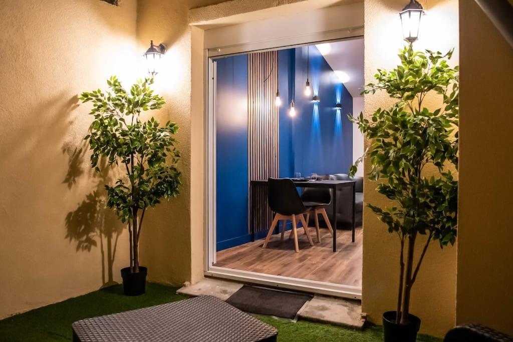 Appartamento Blue Night - Jacuzzi - Bord De Seine Corbeil-Essonnes Esterno foto
